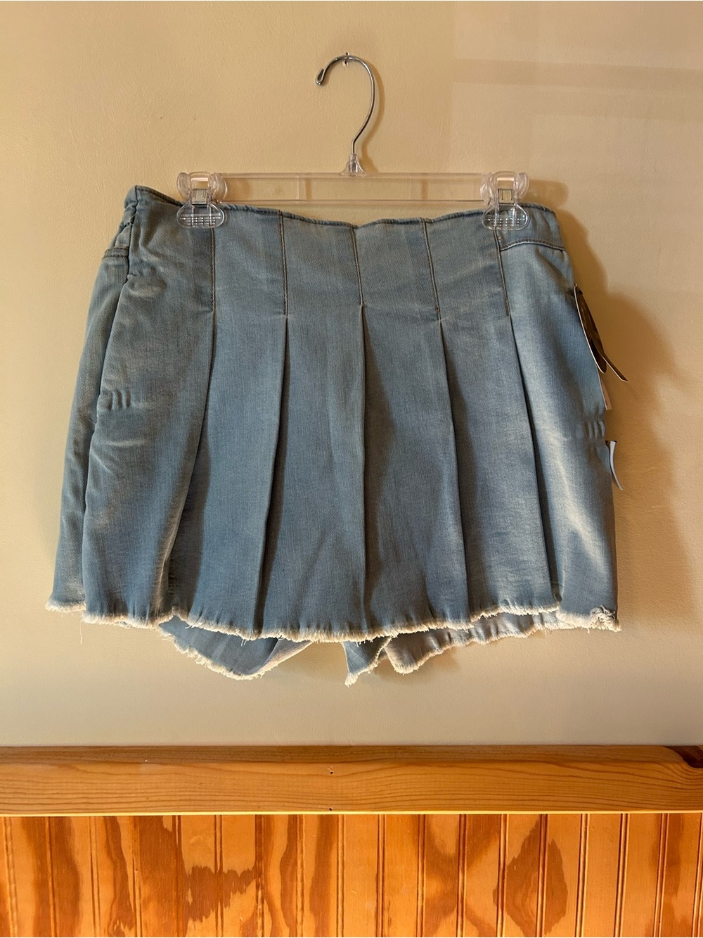 one 5 one Denim Pleated Mini Skort in Light Blue